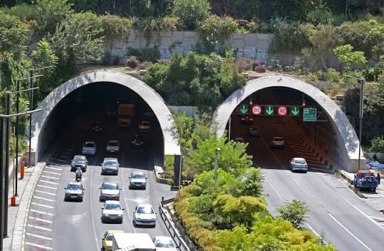 ایران خبر: تونل رسالت امشب مسدود است🔹️با توجه به انجام عملیات تعمیر، نگهداری و کالیبراسیون تجهیزات تونل رسالت، هر دو مسیر این تونل 