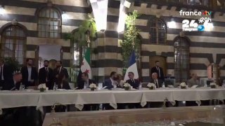 🇮🇱 נשיא צרפת עמנואל מקרון בארוחת ערב בדמשק עם נשיא סוריה אחמד א-שרע.