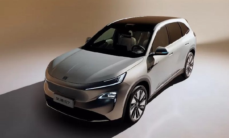 Buick показал интерьер нового кроссовера Electra E7