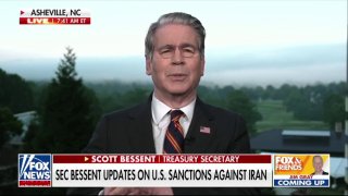 🇺🇸🇮🇷— באסנט על איראן: