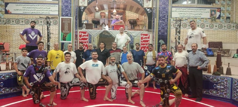 ورزش زورخانه ای کشور: عکسهای یادگاری بعد از ورزش روز چهارشنبه1405/6/4زورخانه ابراهیم هادی ملاردhttps://telegram.me/zorkhaneiکانال ورزش زورخانه