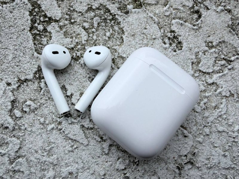 Продам AirPods 2 — фото 1