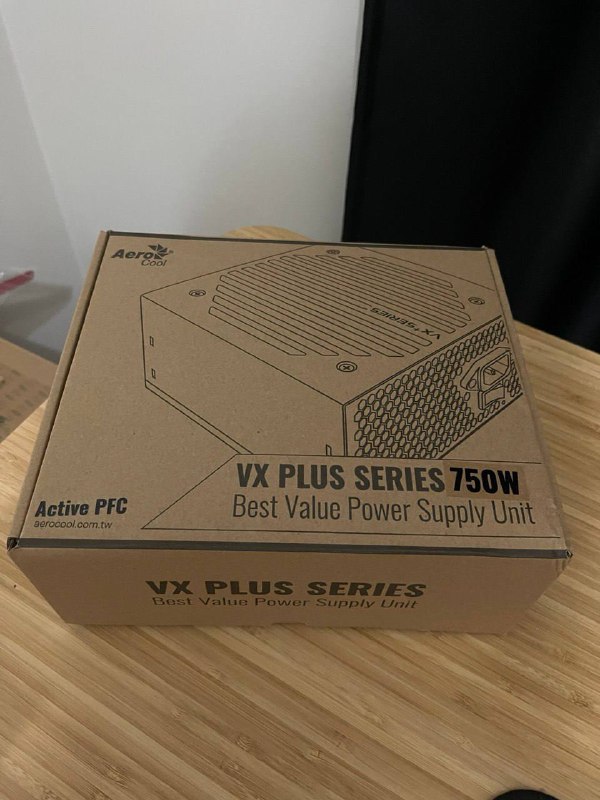 Блок питания Aerocool VX Plus 750W и кулера для процессора
