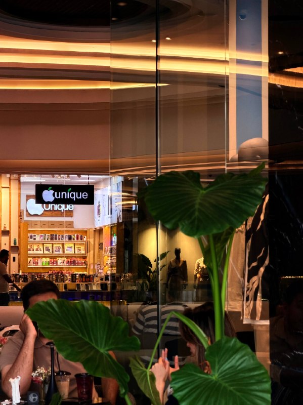  Apple Unique : درود و مهرامروز ، فردا و جمعه ؛از ساعت ۱۰ صبح تا ساعت ۱۰ شب در خدمت شما هستیمفروش تخصصي محصولات پاسداران ، هروی ، مرکز