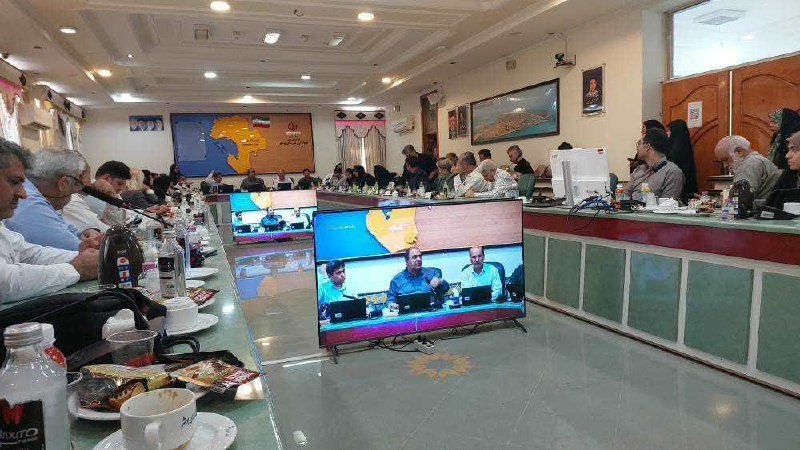 دیارجنوب: 🔰 فرماندار بوشهر در نشست خبری مطرح کرد ؛ 🔹️بیش از ۱۹ همت پروژه در هفته دولت در بوشهر افتتاح و کلنگزنی میشود ▫️فرماندار