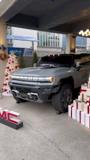 Hummer EV• Мощность: до 1 014 л.с.• Крутящий момент: до 15 590 Н·м (по версии GM