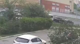 В подмосковной Балашихе взорвался автомобиль, водитель погиб на месте, возбуждено уголовное дело, рассказали в Следственном комитете.