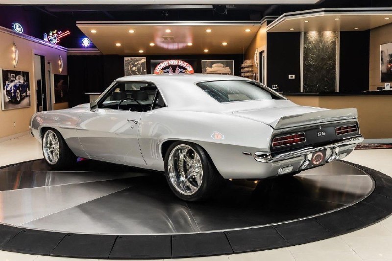 1969 Chevrolet Camaro Restomod LS 427ci V8 2