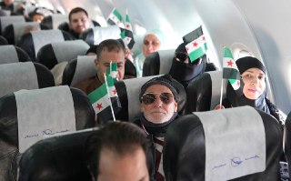Сирия возобновит прямое авиасообщение с Россией — впервые после свержения режима Асада в 2024 годуВ расписании авиакомпании Syrian Airlines появились прямые рейсы из Москвы в Дамаск, обнаружили журналисты «Осторожно, новости». Первый рейс, согласно информа