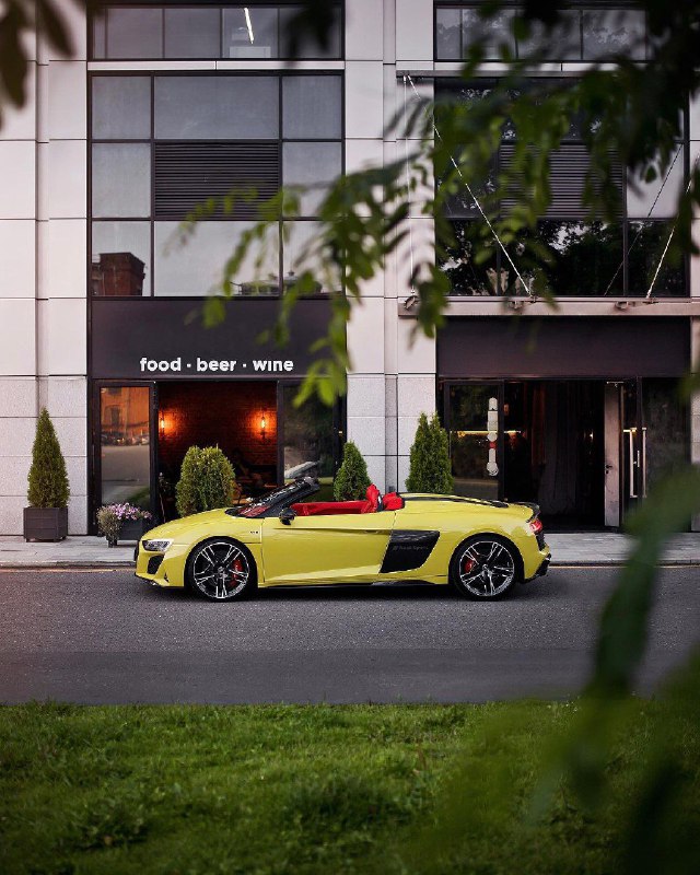 Audi R8 spyder 7