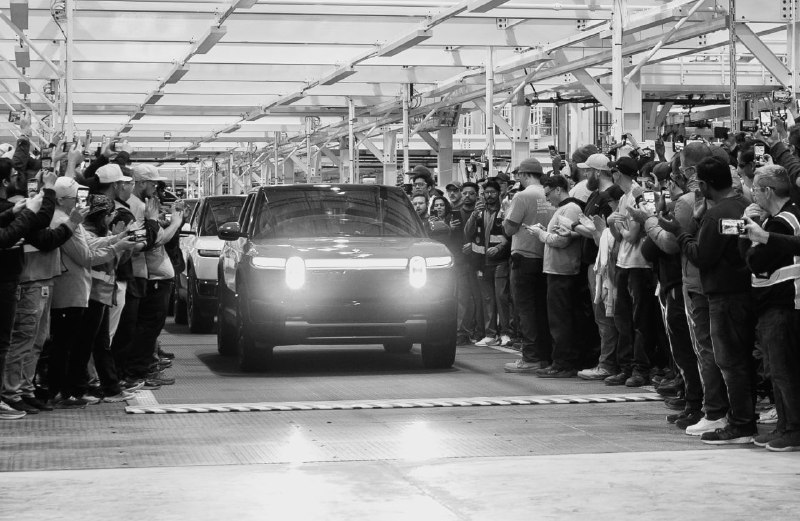 Кроссовер Rivian R2 запустили в производство 2