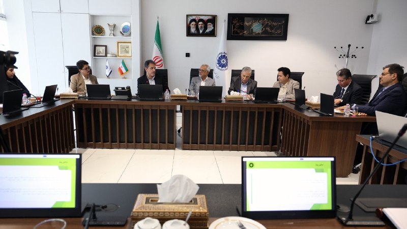 اتاق ايران آنلاین: 🔴 گزارش تصویری/ نشست شورای راهبردی مسئولیت اجتماعی بخش خصوصی کشور برگزار شد📸 🔹 نشست شورای راهبردی مسئولیت اجتماعی بخش خص