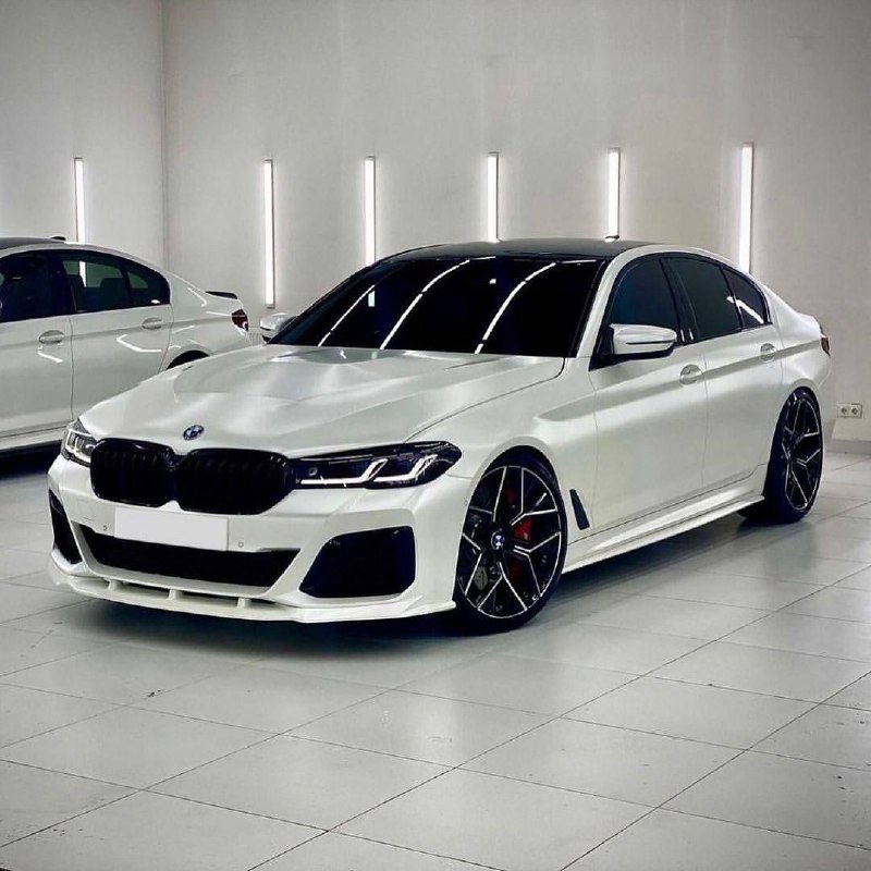 BMW M5 F90