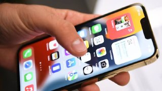 ФАС возбудила дело против Apple из-за отсутствия предустановленных «Макс» и RuStore на iPhoneФедеральная антимонопольная служба возбудила дело против Apple из-за того, что американская корпорация не выполнила требование о предустановке мессенджера «Макс» и