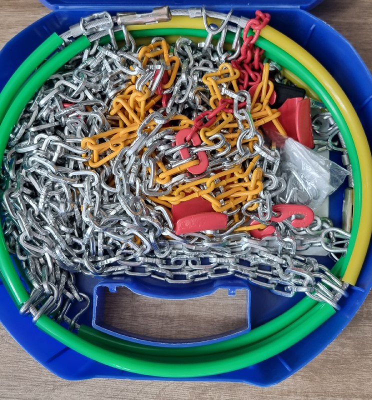 Цепи зимние на колеса легкового авто в кейсе KN-110 (подходит для R15-R18), ни разу не использовалис — фото 1