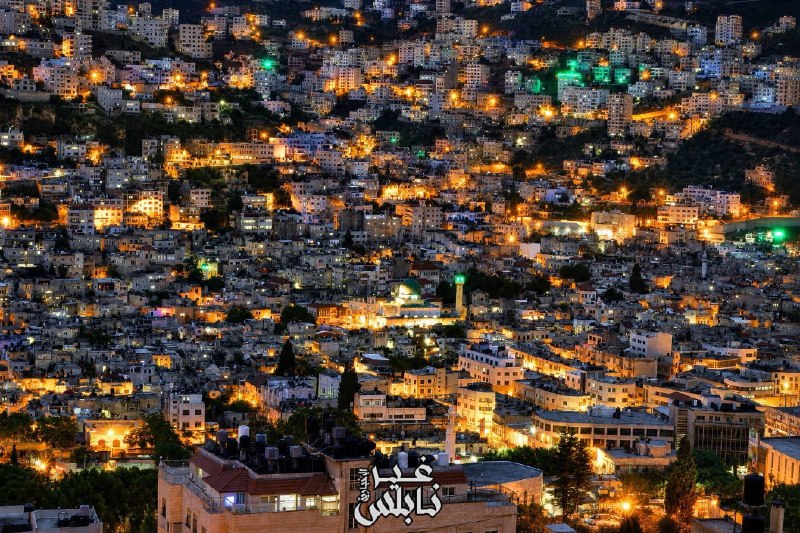 Nablus, the bride of the Palestinian north at night, as you have never seen it before