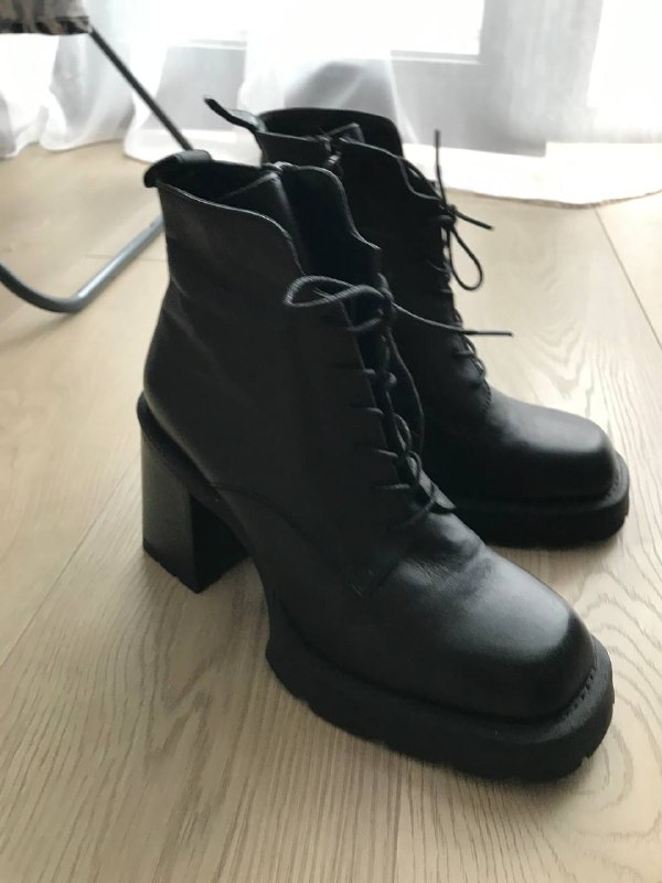 Ботинки Bata кожаные — фото 1