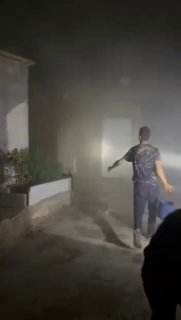 מתנחלים הציתו מבנים בכפר ח'רבת אל-תובה באזור מספר יאטא, דרומית לחברון.