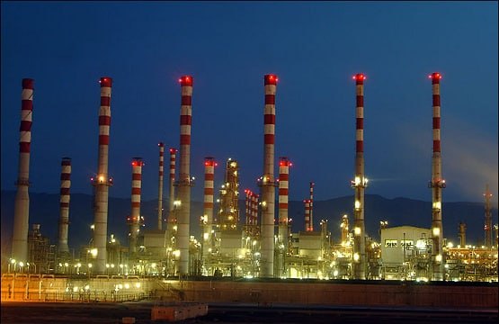 بورس۲۴ | Bourse24: گزینه‌هایی با سودهای سنگین و P/Eهای جذاب 3 واحدیگروه پالایشی از ابتدای هفته اسیر عرضه فروشنده‌ها شده و این در شرایطی است