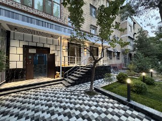 Мирабад | ЦУМ - Сдается в аренду помещение вдоль дороги 95м2
