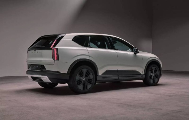 Volvo представила новый EX60 2