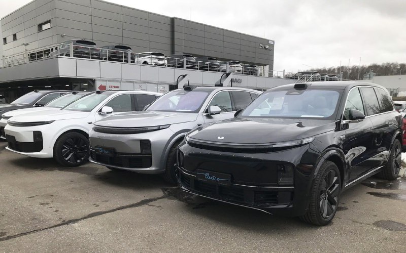LiXiang (Li Auto) официально появится в России в 2025 году 3