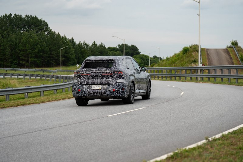 Баварцы привезли нас в Южную Каролину, чтобы показать прототип G65 X5. И да, это