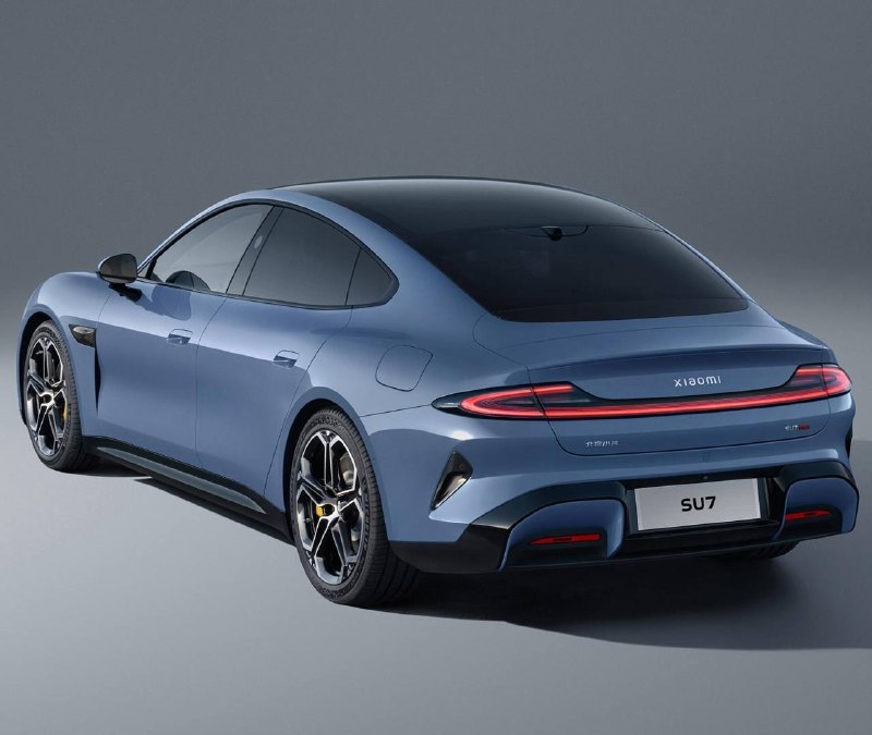 Xiaomi внезапно попала под иск за дизайн — и подала на неё не Porsche, а малоизвестная китайская ком 4