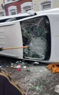🇬🇧 #Belfast protests turned violent yesterday, causing much damage as people let their anger out on migrant homes, cars and shops.