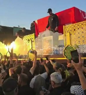 שיירת האייתוללה חמינאי מתקדמת באיטיות בשל מיליוני המשתתפים