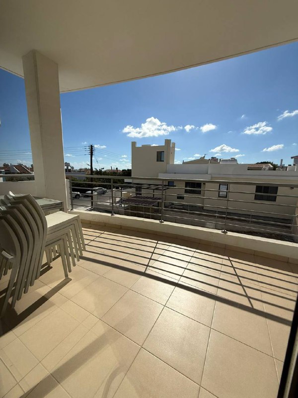 Modern 2-bed furnished apartment in Petridia, Limassol photo 1