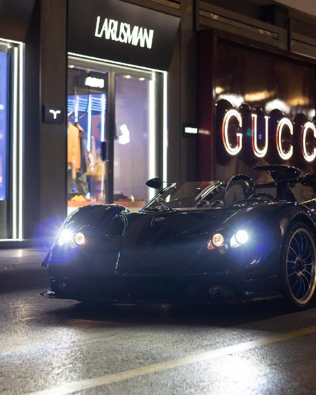 Pagani Zonda HP Barchetta 7