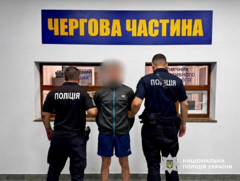 Чоловіка, який стріляв по працівниках ТЦК в Одесі, затримали