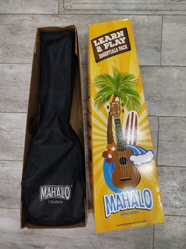 продам укулеле, в хорошем состоянии