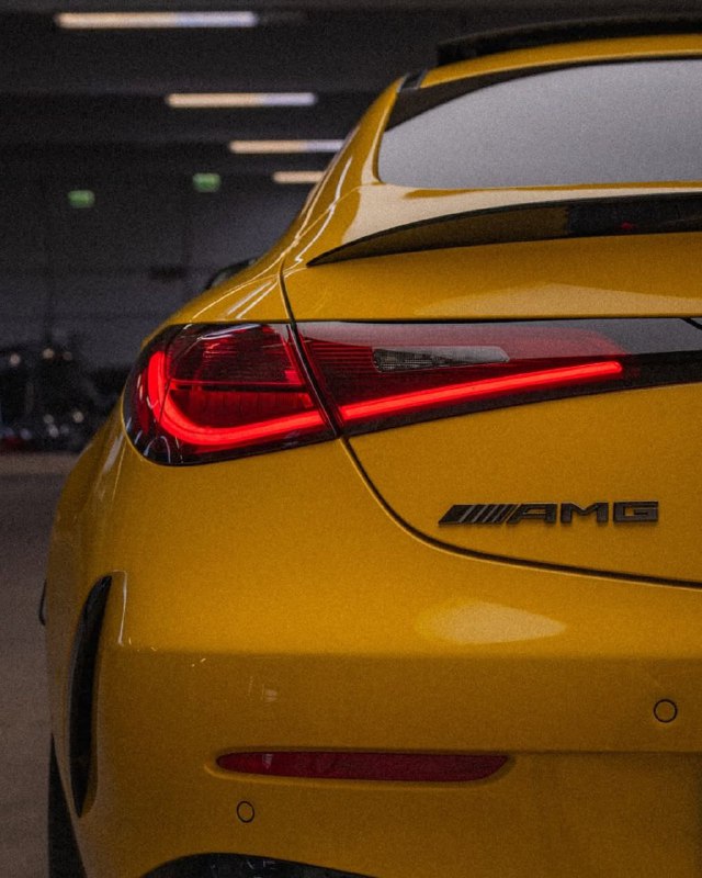 Mercedes Benz CLE 53 AMG 4MATIC+ 3.0-L 6-Cyl 445 HP 0-100 km/h 4.2 sec 5