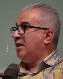 Mustafa Maharain, one of the critics of the Islamic Republic, was transferred to prison.
