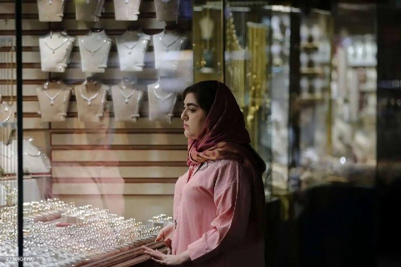 اقتصاد۲۴: 💢پیش بینی قیمت طلا هفته اول شهریور ماه/ احتمال رشد ۱۰ تا ۱۵ درصدی قیمت‌ها 🔺عبادالله محمدولی در گفت‌و‌گو با اقتصاد۲۴:🔹عضو