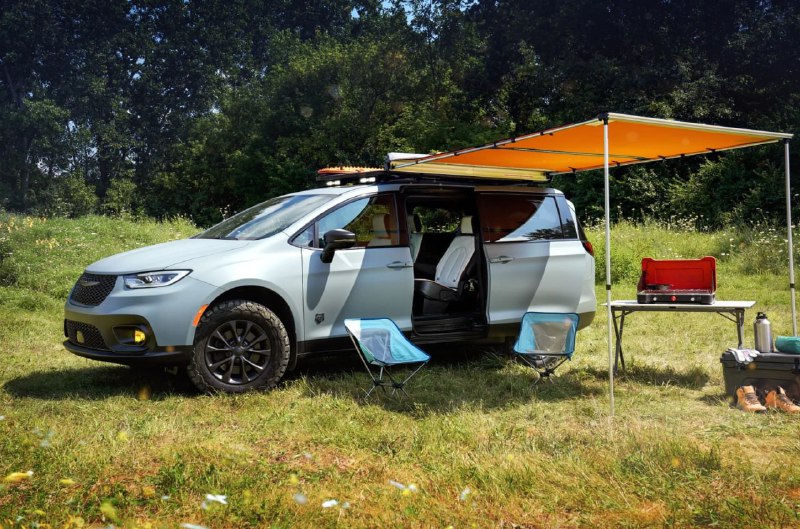 Chrysler Pacifica получил версию для бездорожья и кемпинга 2
