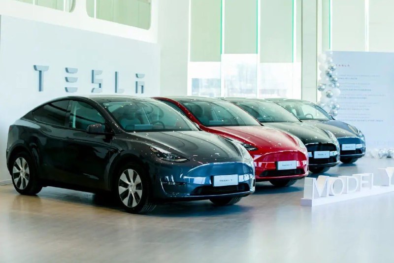 Европейские продажи Tesla Model Y в мае рухнули на 49%Продажи Tesla Model Y в ЕС