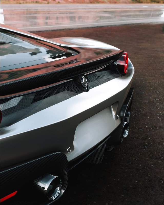 Ferrari J50 5