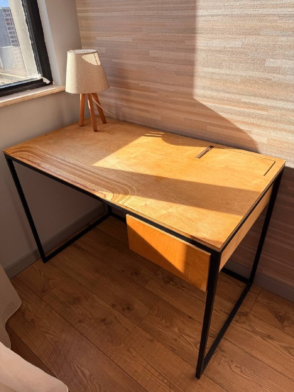 Стол компьютерный изготовлен — фото 1