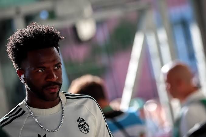 RealMadridFarsi: مارکا: وینیسیوس به طور میانگین در هر فصل حدود ۱۶ گل برای رئال مادرید به ثمر رسانده است. او در حال حاضر با ۱۲۷ گل، بهترین