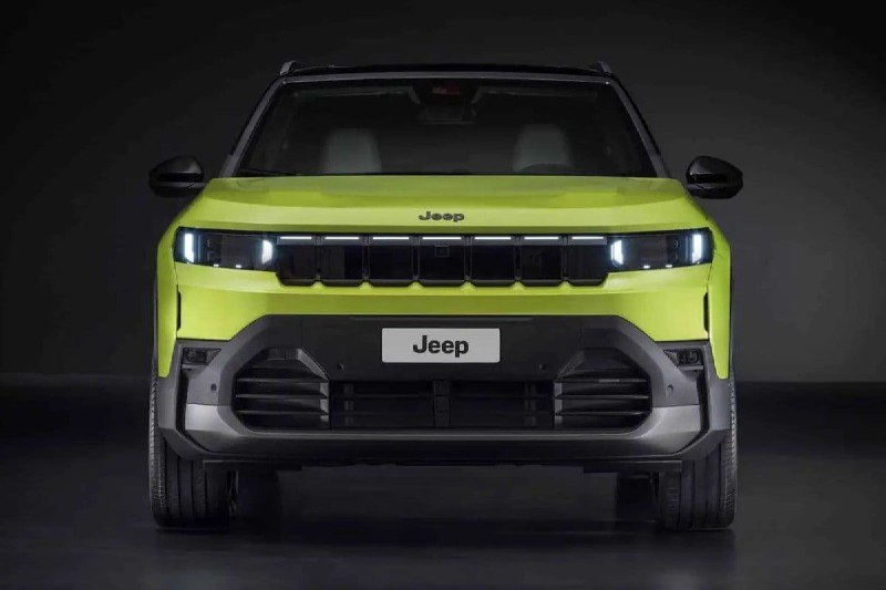 Раскрыта внешность и интерьер нового Jeep Compass 2