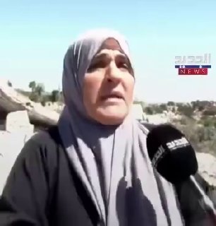 אישה מהעיירה זאוטאר שבמערב העיר מבקרת את השגריר האמריקני שביקר בעיירה בבוקר: אנחנו עומדים עם 3 נשים, הפחותה. בוקר טוב!