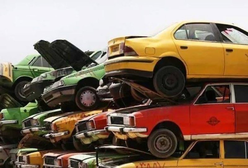 خودرونامه: 🔻 خودروهای فرسوده زیر تیغ قانون؛ نوسازی با کدام توان مالی؟🔹 اصلاح آییننامه اجرایی ماده ۱۰ قانون ساماندهی صنعت خودرو، قر