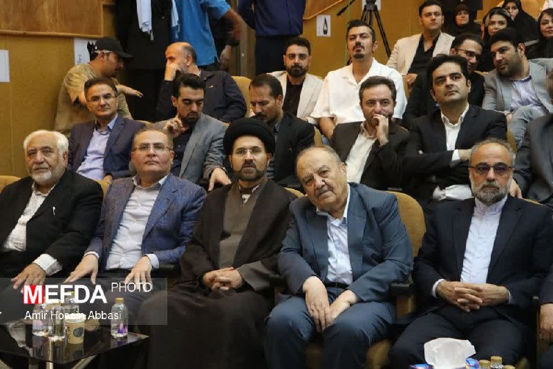 پایگاه خبری مفدا رفسنجان: 📸 گزارش تصویری/ برگزاری ویژه برنامه "عهد طبیب" در اردبیل🔹ویژه برنامه "عهد طبیب" به مناسبت گرامیداشت روز پزشک و با هدف ت