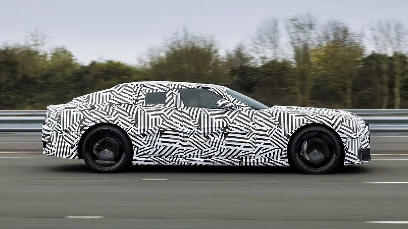 Jaguar анонсировал первую модель перезапущенного бренда 3