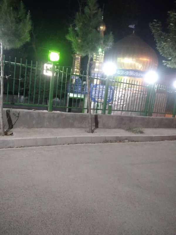 خروسدره (پایگاه اطلاع رسانی روستای خروسدره) khoroosdarre_village: تصاویر ارسالی از بازسازی صحن امامزاده با سلام کار مرمت و بازسازی صحن امامزاده روستا توسط،خیرین انجام شد لازم است در این