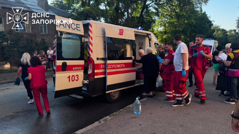 Запоріжжя: 23 людини, з них двоє дітей, травмовані внаслідок авіаударів російських військ