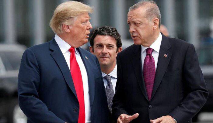 رصد: ✅ گفتوگوی اردوغان و ترامپ دربارۀ ایران🔻رئیسجمهور ترکیه بامداد سهشنبه در تماس تلفنی با همتای آمریکایی، ضمن تاکید بر اه